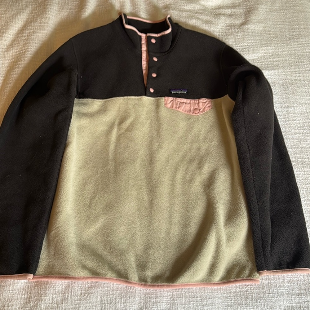 Patagonia snap fleece - worn once